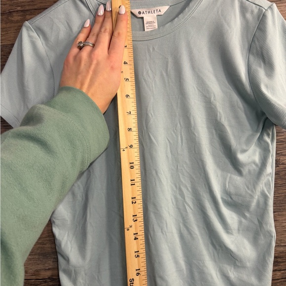 Athleta Light Blue Ribbed Crop Top Tshirt - Picture 7 of 8